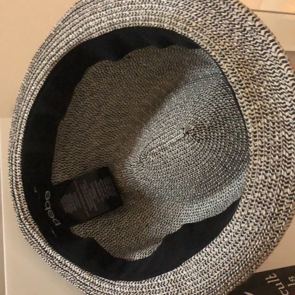 Black and white Paper Straw Hat🤠 - Picture 4 of 5